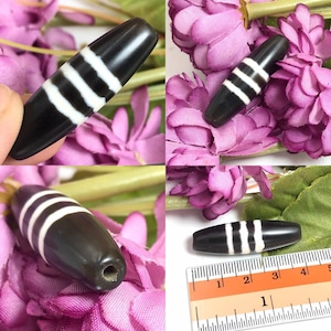 Antique Tibetan Dzi Agate Bead: Striped Amulet