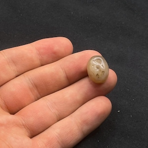 Ancient Roman king face depicted antique agate intaglio stone seal stamp Cabochon