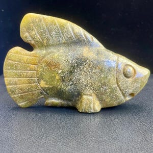 Near Eastern Ancient Natural Jade Stone Fish Animal Carving Figure