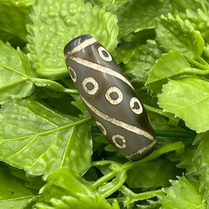 Beautiful Antiques Tibetan Old Natural Agate 15 Eyes Unique Dzi Bead