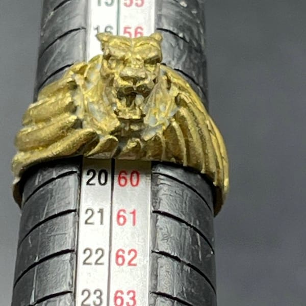 Ancient Roman Legionary Bronze Wolf Head Ring