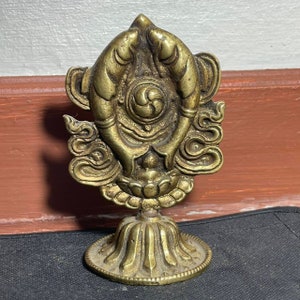 Wonderful Ancient near Eastern Bronze 2 fish Engraved Statue Stand