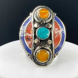 Beautiful Vintage Himalayan Jewelry Tourquies, Coral and Lapis stone inlaid Brass Ring