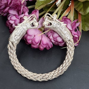 Lovely Beautiful Ancient Viking Style Silver Plated With Unique 2 Dragon Heads Bangle Bracelet