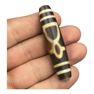 Beautiful Authentic Ancient Old Tibetan Himalayan Agate  Rare stripes Amulet Dzi Bead