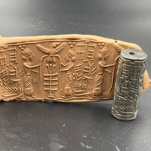 Excellent Ancient Near Eastern Jasper inscription Intaglio Cylical Seal Unique Bead