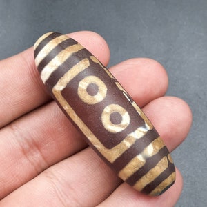 Wonderful Ancient Tibetan Agate Eyed dzi bead Amulet