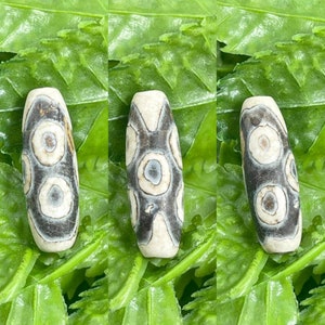 Wonderful Ancient Old Agate Dzi Bead With Rare 6 Eyes Lucky Dzi Bead
