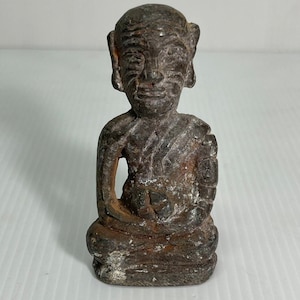 Extremely Rare Ancient Roman bronze statue of a important dating 300AD