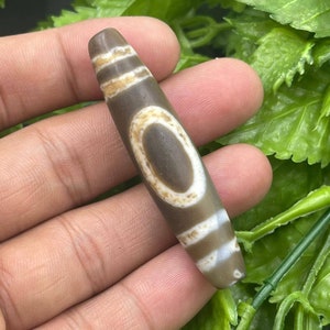 Authentic Ancient Tibetan Powerful Agate 1 Lovely Eye Rare Beautiful Amulet Dzi Bead