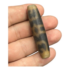 Collectible Antique Agate Bead Tibetan Himalayan rare stripes Dzi bead Amulet