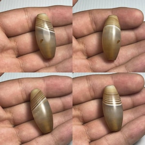 Old Yemani Banded Agate Stone Bead Amulet