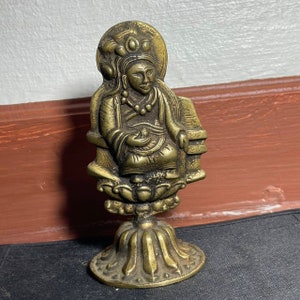 Wonderful Ancient near Eastern Bronze Idol Seated Figurine lovley stand