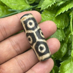 Beautiful Authentic Ancient Tibetan Powerful Agate 9 Eye Rare Beautiful Lucky Amulet Dzi Bead