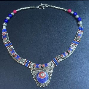 Vintage Tibetan Himalayan Silver Plated Coral and Lapis Lazuli Stone Unique Design Necklace