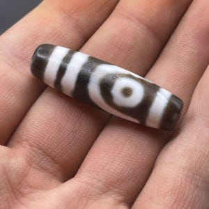 Antique Ancient Himalayan Agate Stone Beautiful Design Rare Lovely 2 Eye Banded Dzi Amulet Bead