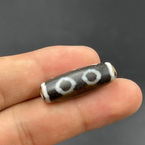 Extremely Rare Antique Tibetan Dzi Bead With Ancient 3 Eyes Powerful Ancient Dzi Bead Collectable Bead