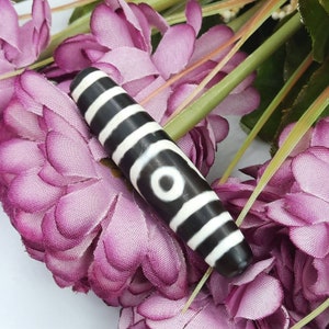 Genuine Ancient Old Authentic Agate 2 Eye Rare Dzi Bead With Powerful Stripes Lovely Lucky Excellent Bead
