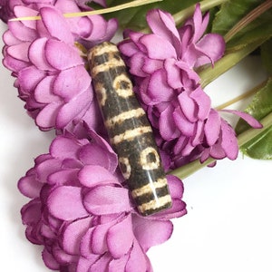 Unique Ancient Tibetan Agate 8 Eye Rare Powerful Lovely Lucky Amulet Dzi Bead