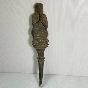 Extremely Rare Ancient Roman bronze women Carved decoration piece