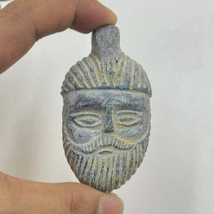 Wonderful Ancient Near Eastern King Face Carved Pendant Intaglio