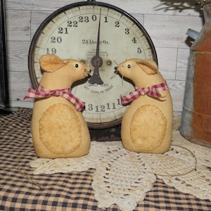 Mice Shelf Sitters, Country Primitive Farmhouse Decor, Mouse Bowl Fillers Home Display