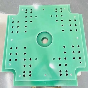 Feuilles de verre époxy G-10 personnalisées/Usinage CNC de précision pour des solutions d'ingénierie pour le verre époxy et le verre époxy