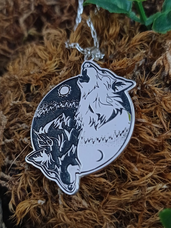 Collier Pendentif Viking Yin Yang Loup - Fait Main Par 11pixeli - Alliage Or - Neuf