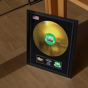 MUSIC STREAMING AWARD, Custom Vinyl Record, Award, Vinyl Record Plaque, Streaming Success Award For Musicians & Podcasts Any # Of Streams