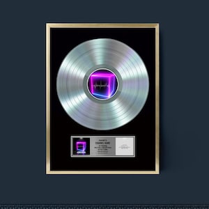 MUSIC STREAMING AWARD, Custom Vinyl Record, Award, Vinyl Record Plaque, Streaming Success Award For Musicians & Podcasts Any # Of Streams