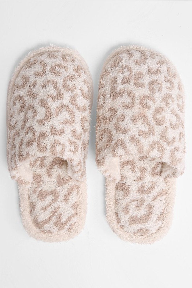Barefoot dreams slippers leopard Clearance