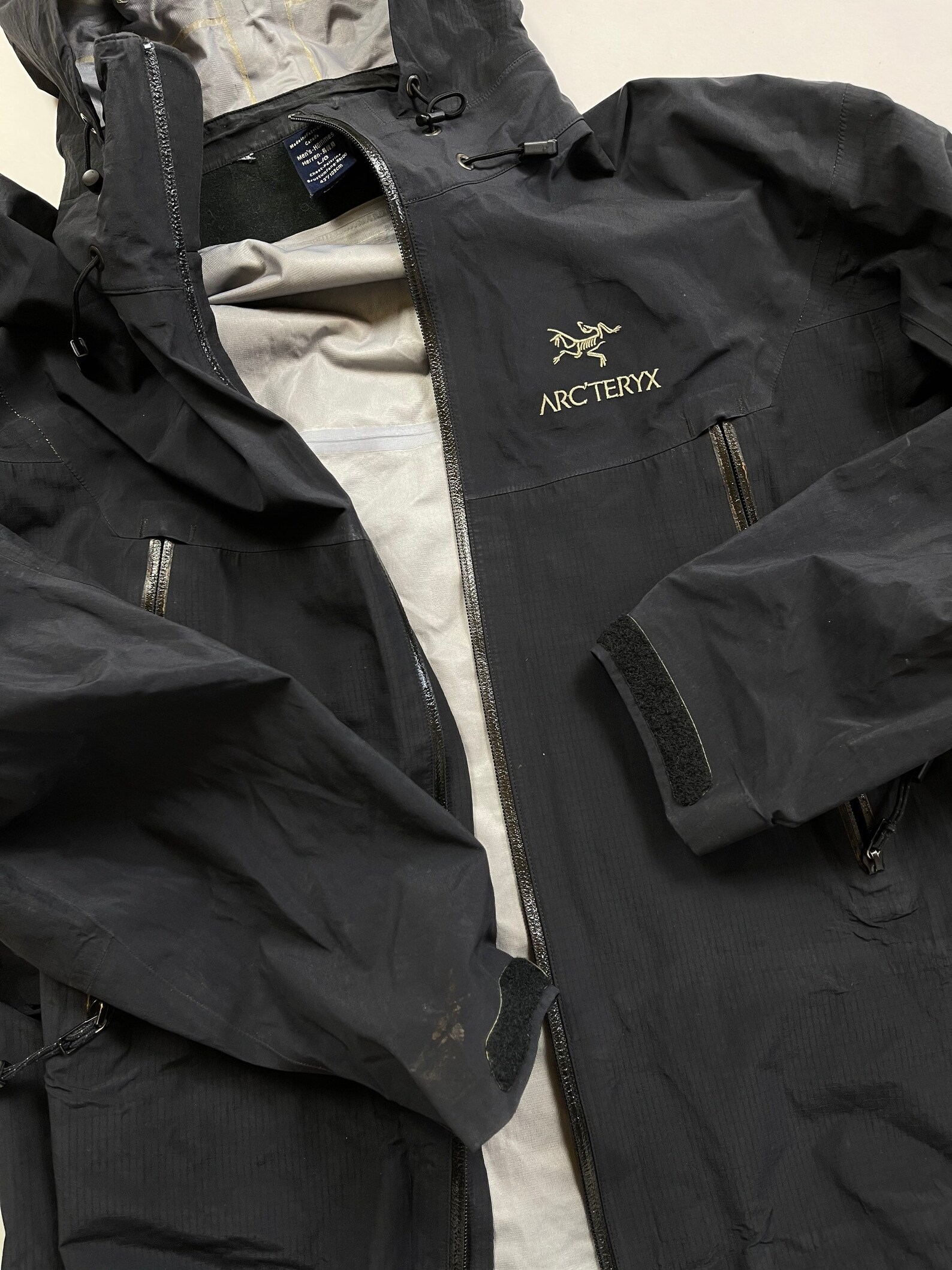 arcteryx jacket gorpcore