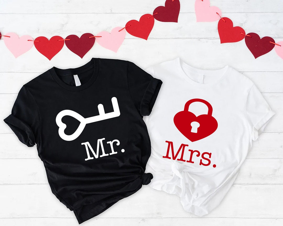 Mr and Mrs Valentines Matching T-shirts, Custom Lock and Key Couple ...