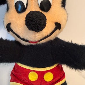 Peluche vintage de Mickey Mouse de Walt Disney, Disneyland California, años 60 y 70 imagen 4