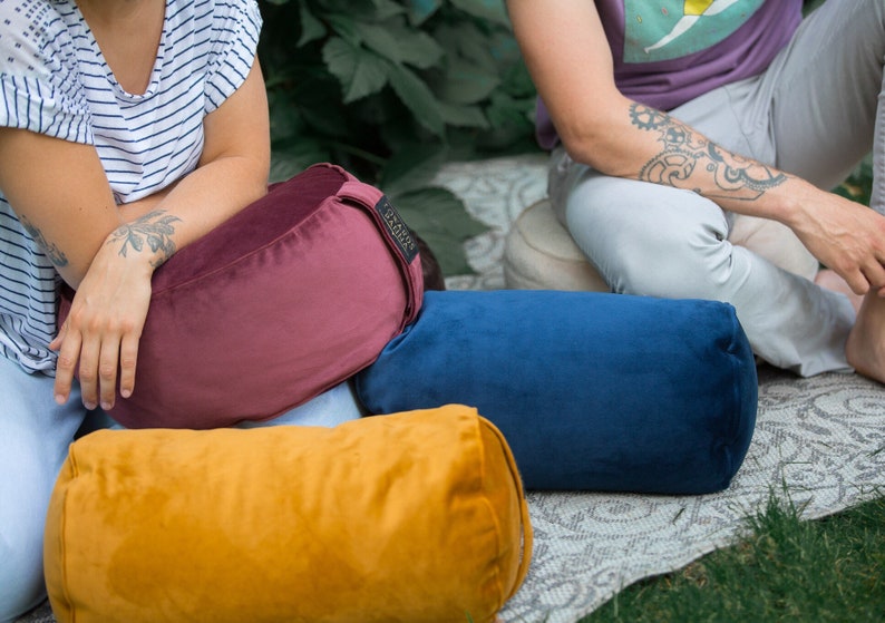 Round floor cushion bolster yellow blue