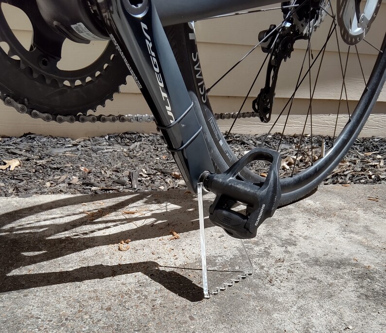 invisible stand bike