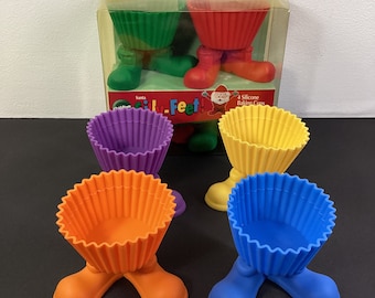 Vintage Wilton Silly Feet Silicone Cupcake Baking Cups Childrens Birthday Cake Fun