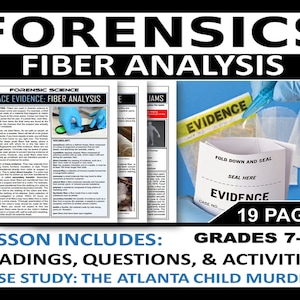 Könnte beinhalten: Ein 19-seitiger Unterrichtsplan für die Klassenstufen 7 bis 12 über forensische Wissenschaft mit Schwerpunkt auf Faseranalyse. Der Unterricht umfasst Lesungen, Fragen, Aktivitäten und eine Fallstudie über die Morde an Kindern in Atlanta. Das Bild zeigt eine Nahaufnahme einer weißen Beweismitteltüte mit einer blauen Pinzette und einem gelben Beweisband.