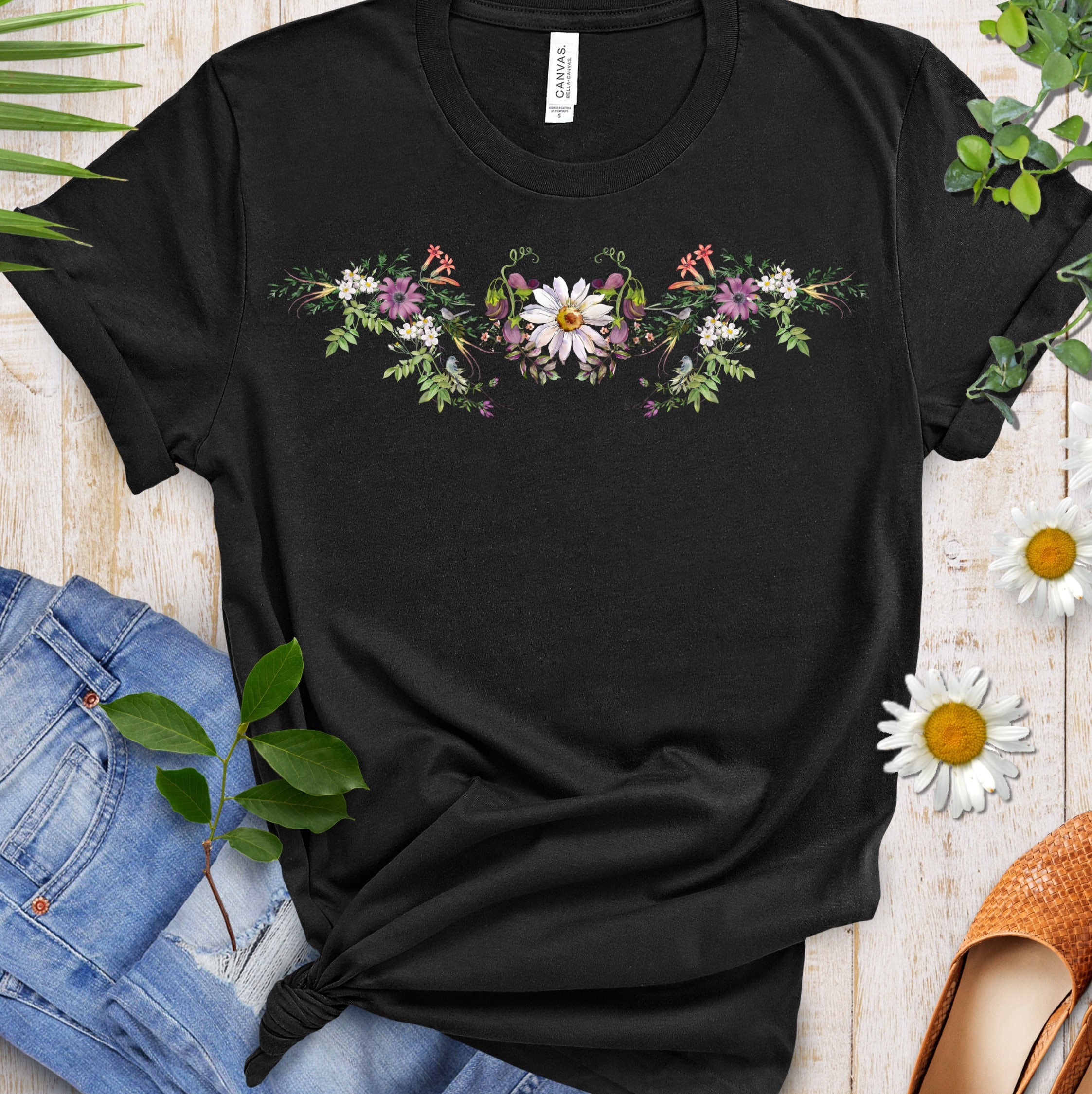 Flower Shirt Daisy Floral Tee Artist Designed Wildflower Nature Shirt Botanical T shirt Unique Flower Graphic Tee Floral Aesthetic Tee Etsy