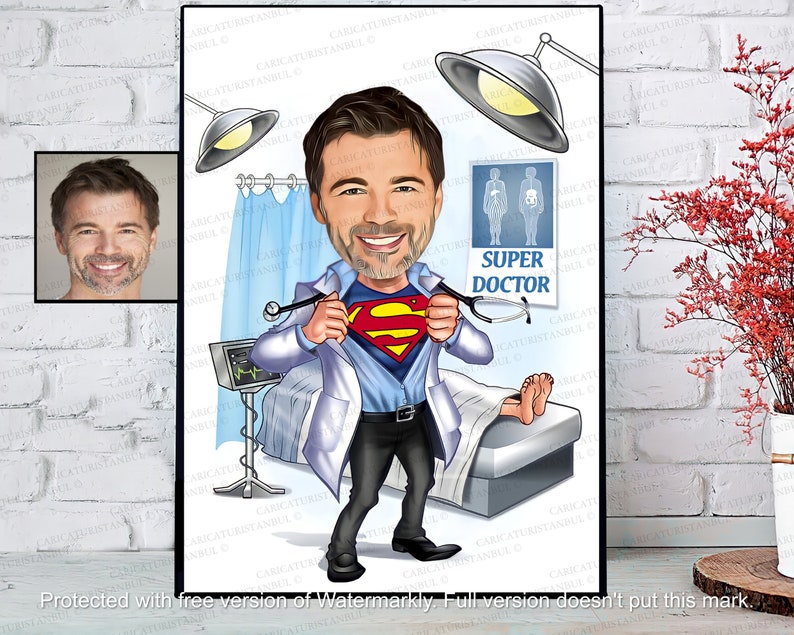 Puede incluir: Una caricatura de un m&eacute;dico con un disfraz de Superman y sosteniendo un estetoscopio. El m&eacute;dico est&aacute; de pie en una habitaci&oacute;n de hospital con un paciente acostado en una cama. El letrero sobre el paciente dice "Super Doctor".