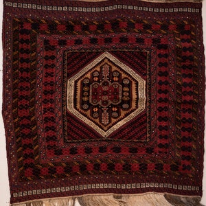 Nahonek Vintage Rug - 42 Eye of the Hand (4x4 ft)