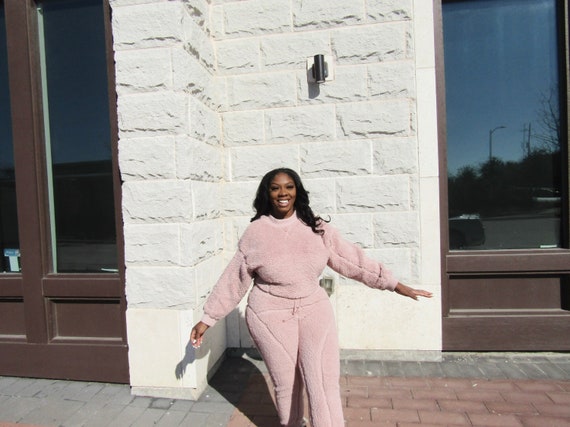 Women s Sherpa Pullover and Joggers Set Women s Sweatshirt Women