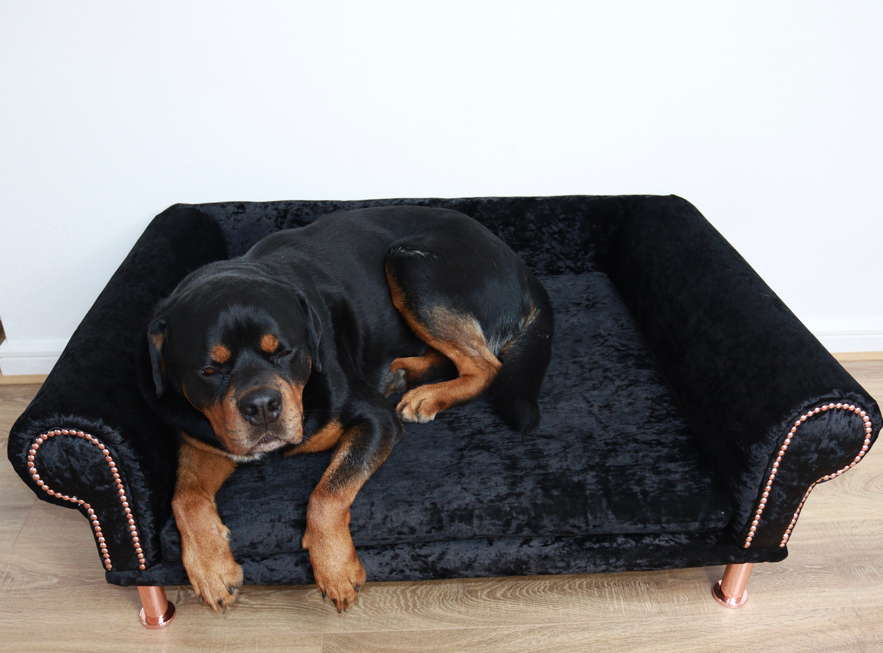 Crushed velvet dog bed large hot sale