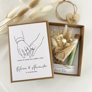 Geschenkschachtel Geldgeschenk zur Hochzeit Blumenstrauß Trockenblumen Personalisiert Handgefertigt Bild 1