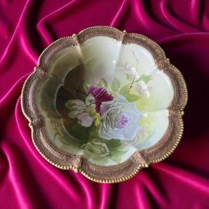 Vintage Nippon Porcelain Bowl: Hand-Painted Floral & Gold Decor