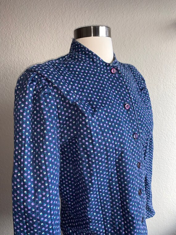 Vintage Quilted bed jacket - image 4