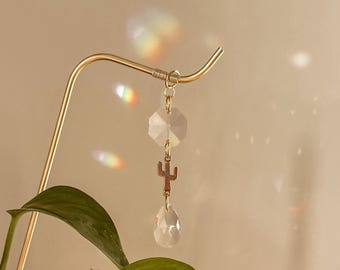 Plant Stake with Suncatchers & Cactus Charm | Houseplant Accessory | Sunlight Reflector | Gifts for Green Thumbs