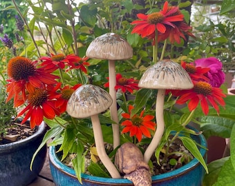Handgemachte Keramik Pilz Gartenkunst: Fliegenpilz Set