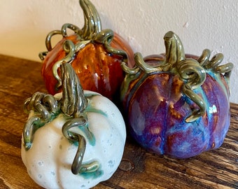 Ceramic pumpkin, handmade pottery pumpkin, pretty pumpkin ornament, Halloween decor, Halloween pumpkin, fall decor, handmade ceramic gift