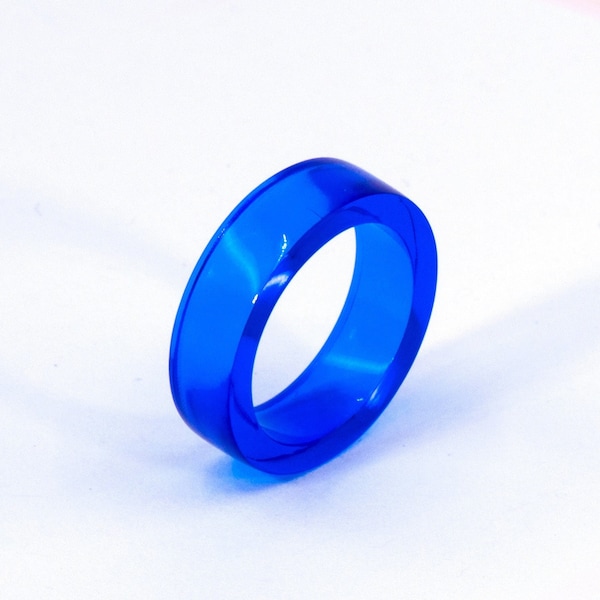 Electric Blue Transparent Ring, Acrylic Ring, Bold Statement Ring, Stackable Circular Ring, Minimalist Ring, Beautiful Jewelry